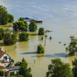 powódź zalane domy