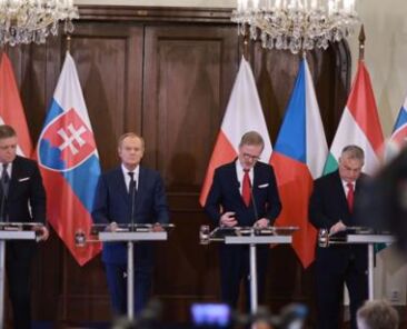 Podczas wizyty w Pradze, Premier Donald Tusk wziął udział w spotkaniu Premierów państw Grupy Wyszehradzkiej.