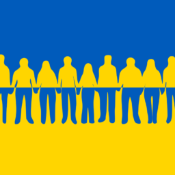 flaga Ukrainy z wpisanymi sylwetkami ludźmi
